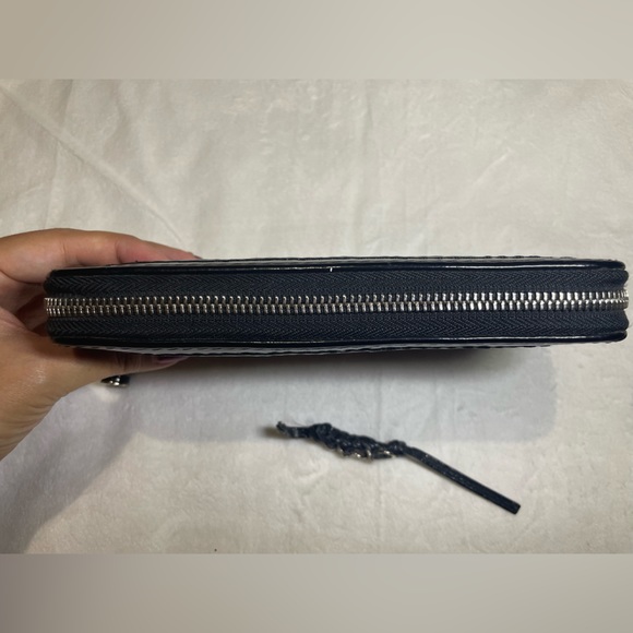 Chloe Heloise Black Patent Wallet 🖤 - Picture 5 of 16